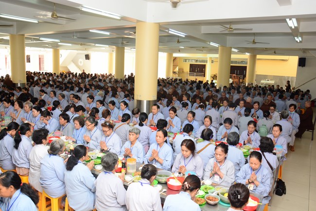 Dharma Talk “Peaceful place to stop ” – The 96th Seven-Day Retreat